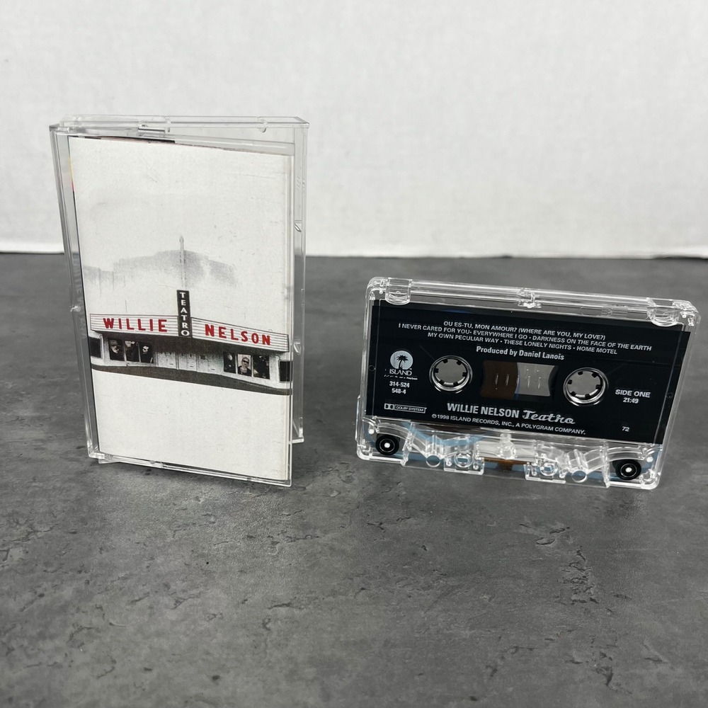 Willie Nelson Teatro Cassette Tape 1998 Island Records 314-524 548-4 Country EUC